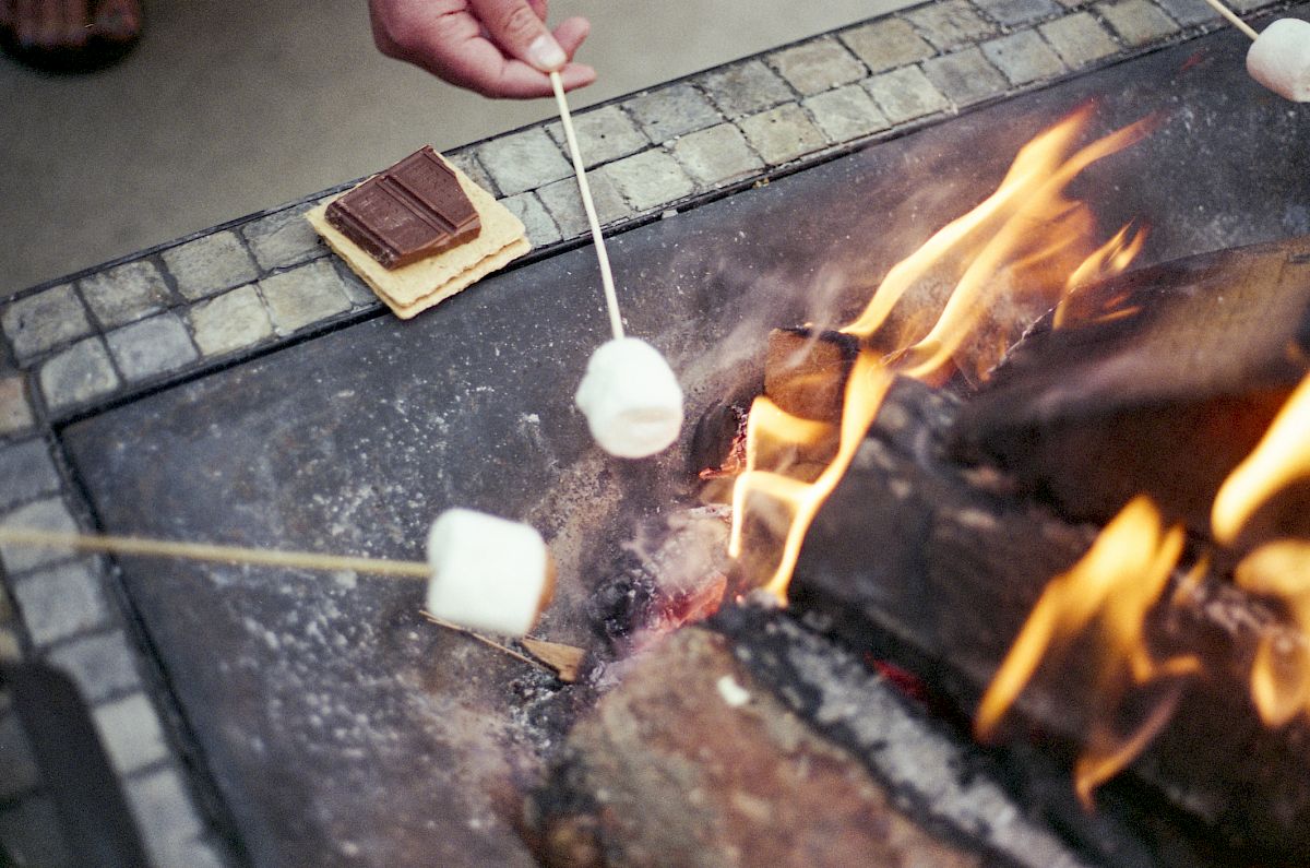 Smores on Sitzmark Deck